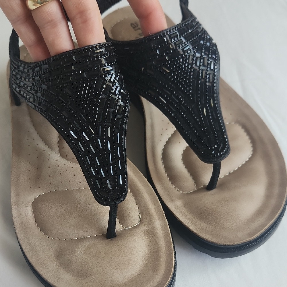 Elegant Black Beaded Women's Sandals - Picture 14 of 17
